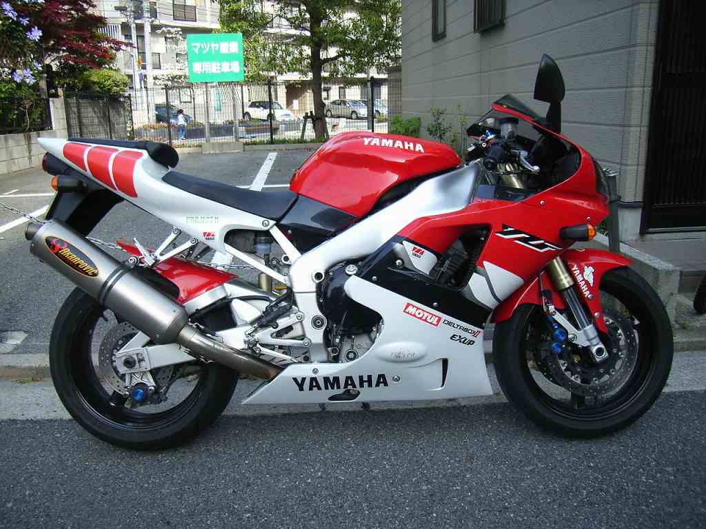 最大5000円OFFクーポン yzf-r1 (99年・4xv)フロントカウル | tatihome.com