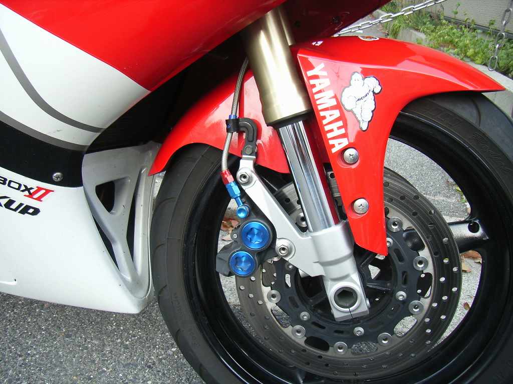 YAMAHA YZF-R1(’99)ブレーキホース・ステンレスメッシュホース