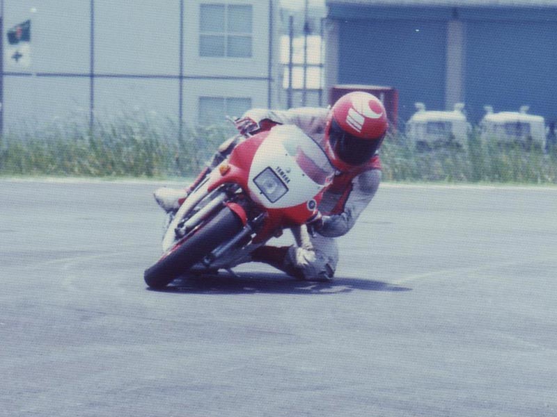 YAMAHA YSR50(マルボロカラー)