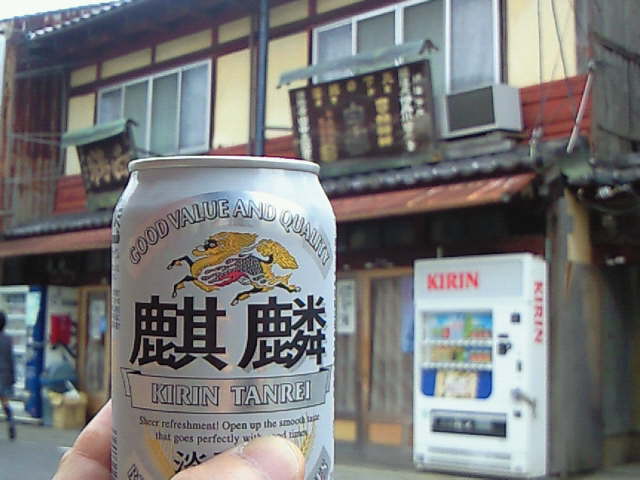 現地でも飲みます。 | YZF-R1日記